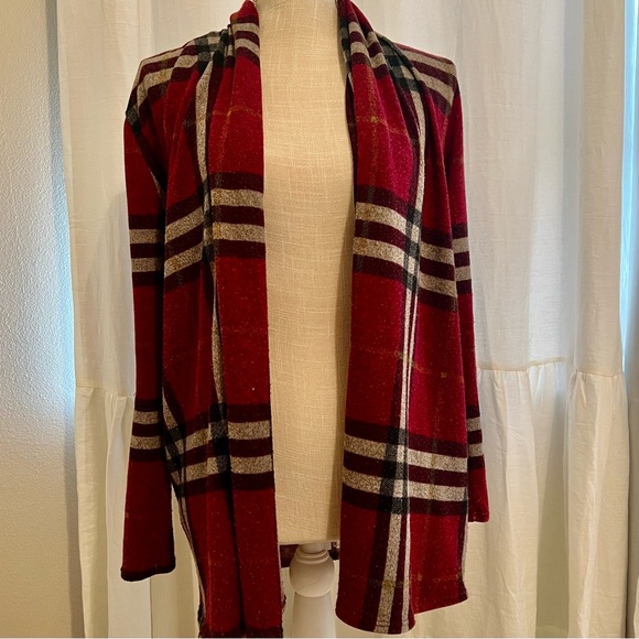 Vanilla Bay size small woman’s plaid faux suede elbow open cardigan. - Picture 4 of 9